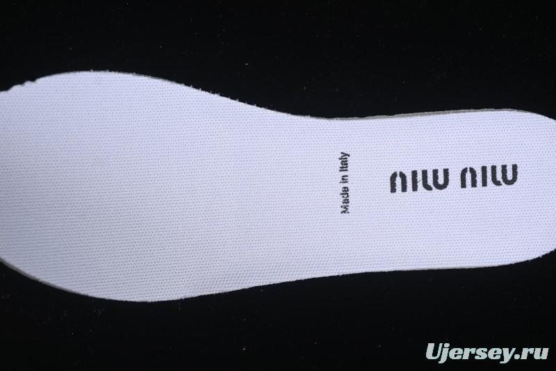 Miu Miu Suede Round Toe Lace-Up Women's Low-Top Casual Shoes - 99D4