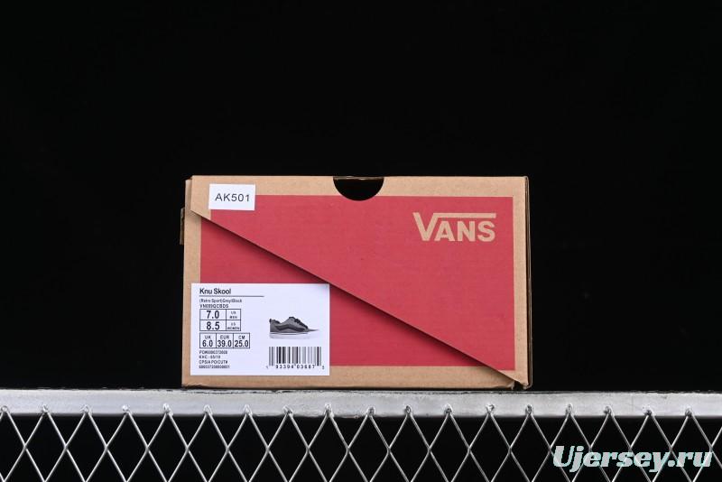 Vans Knu Skool Low-Top Retro Casual Vulcanized Sneakers in Grey Black - VN0009QCBDS