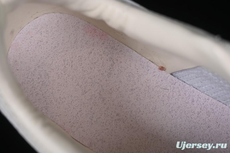 Puma Speedcat Lifestyle Low-Top Sneakers for Racing Enthusiasts - 403902-01