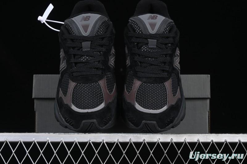 New Balance 2010 Series Retro Casual Running Shoes with Soft Suede and Nylon Mesh - M2010RN