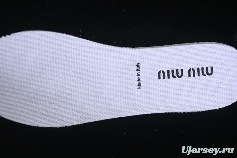 Miu Miu Suede Round Toe Lace-Up Low Top Women's Casual Shoes - 99D4