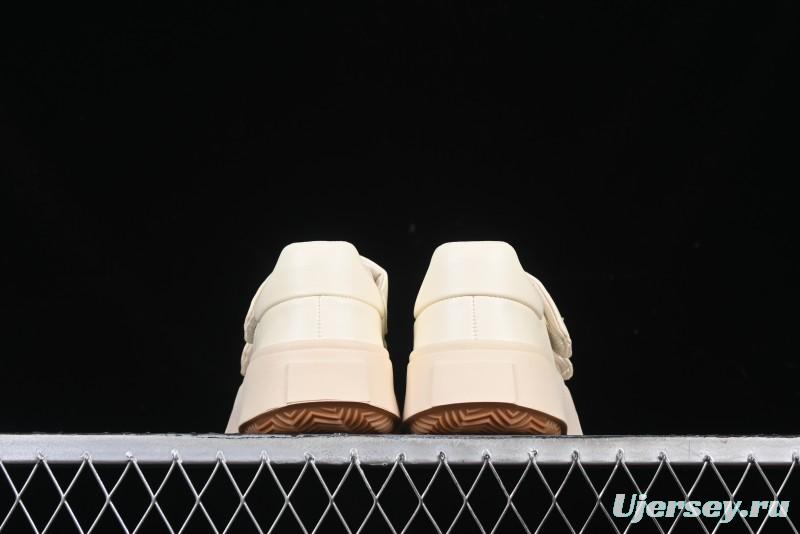 GG-CC Star Same Style Platform Sneakers with Hook and Loop Closure - G23Y6906