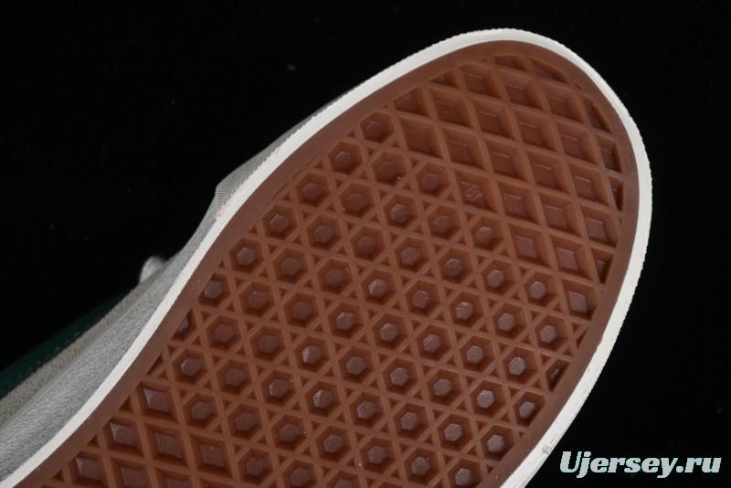 Vans Classics Knu Skool Retro Sneakers with Enlarged Toe and Thickened Tongue - VN009QCBDS