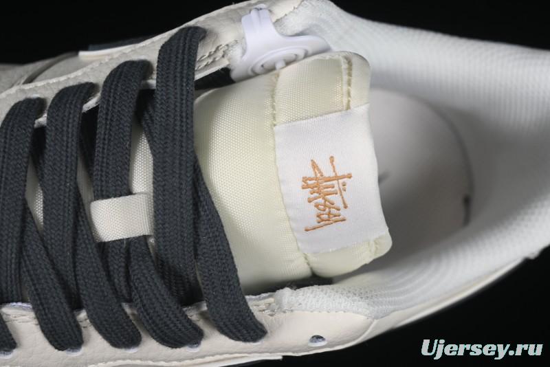 Nike Air Force 1 '07 Low Casual Sneakers in Black Pigskin - XZ6188-705