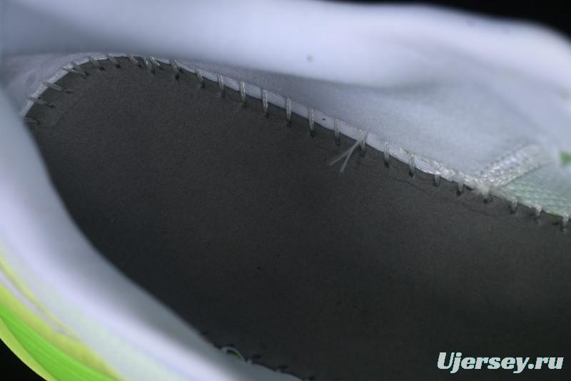 Nike Air Zoom Vomero 18 Moon Landing 18 Running Shoes with Built-in Zoom Air Cushion - HM6804-102