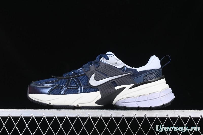 Nike Runtekk V2K Retro Low-Top Running Shoes with Cushlon Midsole and Anti-Slip Design - HJ4497-400