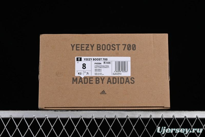 Adidas Yeezy Boost 700 V2 Utility Black Running Shoes with 3M Reflective Details - FV5304