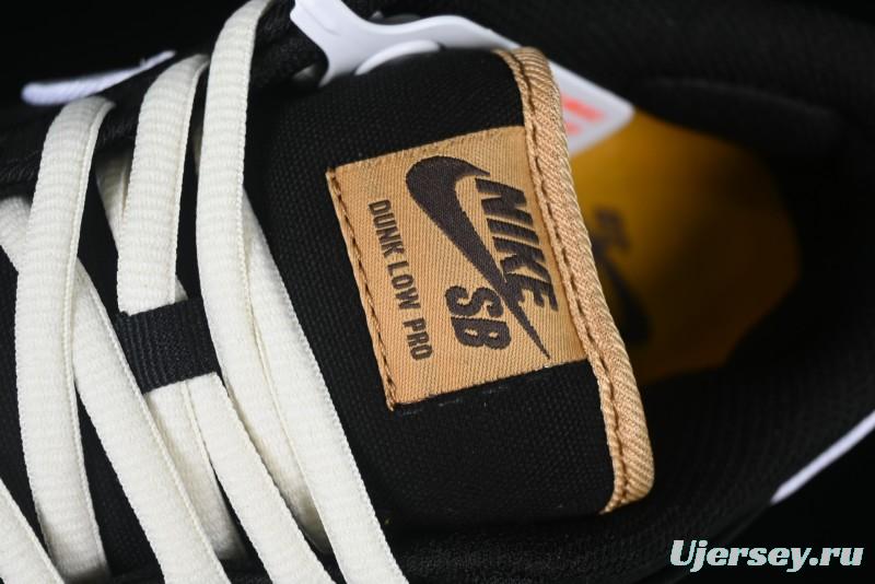 Nike SB Dunk Low Premium Skateboarding Shoes in Black and White - FN5880-001