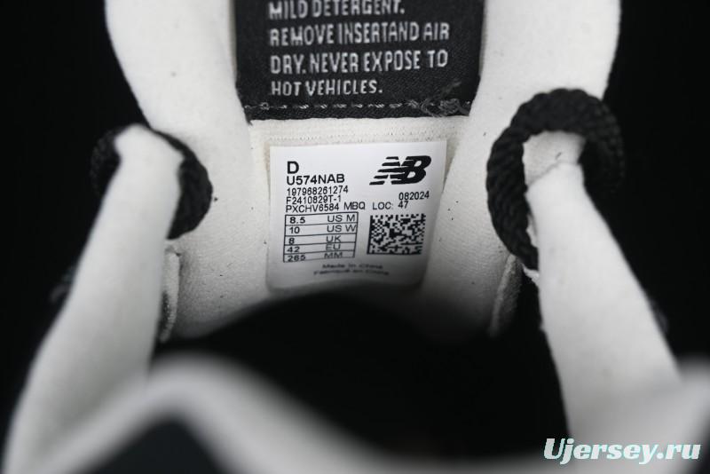 New Balance 574 Classic Black Sneakers - Timeless Style & Comfort