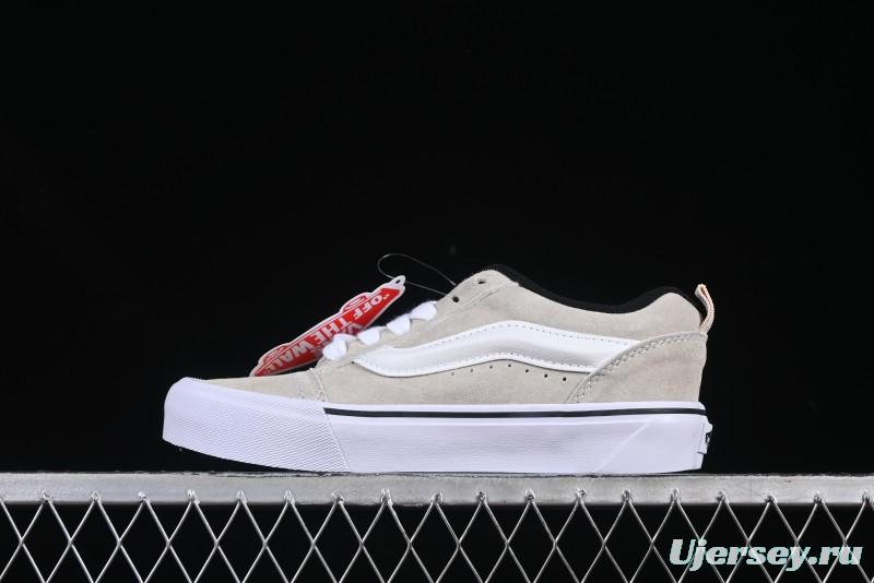 Vans Knu Skool Low-Top Retro Chunky Sneakers - VN0009QCBLK