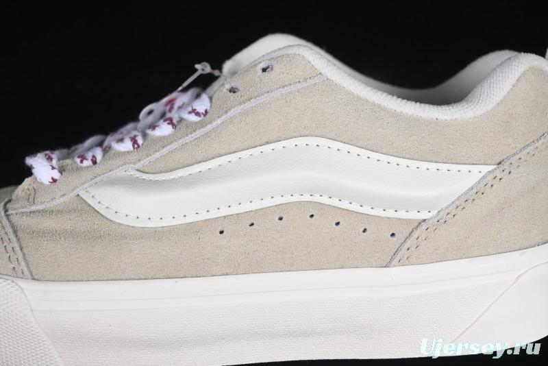 Vans Knu Skool Low-Top Retro Chunky Sneakers - VN000D6ZE2S