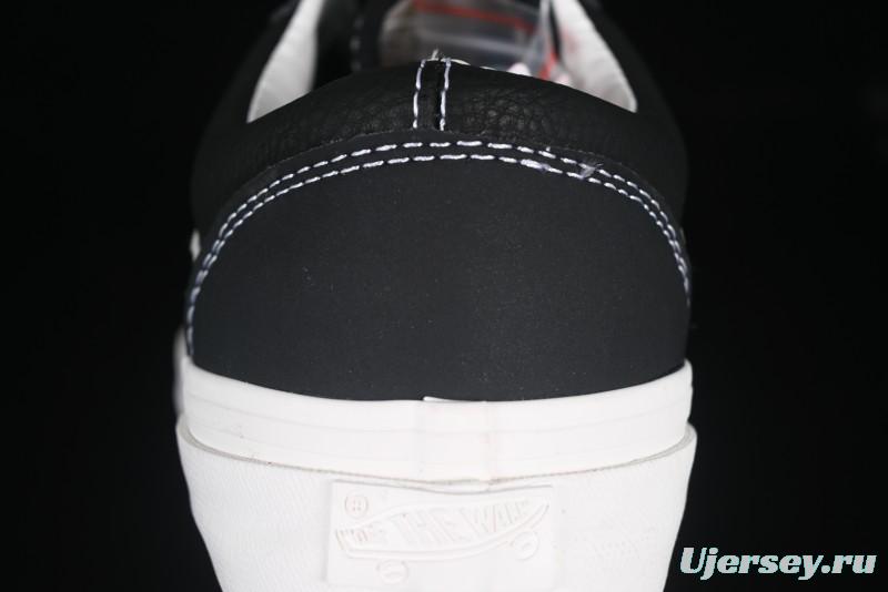 Vans Old Skool 36 Low-Top Retro Skate Shoes - VN000D57BLK