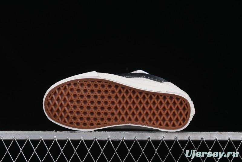 Vans Knu Skool Low-Top Retro Chunky Sneakers - VN0009QCD24