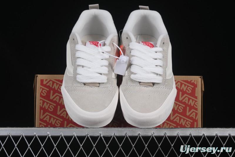 Vans Knu Skool Low-Top Retro Chunky Sneakers - VN000D750CK