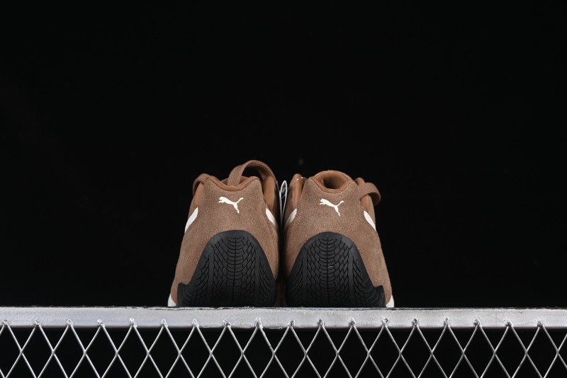 Puma Classic Brown Suede Sneaker - Timeless Style & Comfort