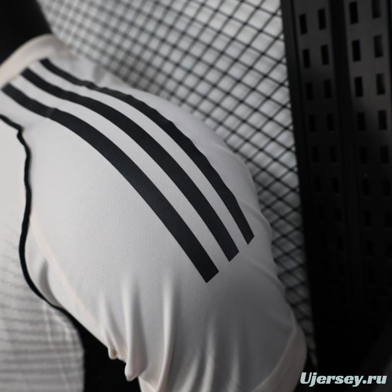 Player Version 25/26 Real Madrid White with Textured Pattern Jersey