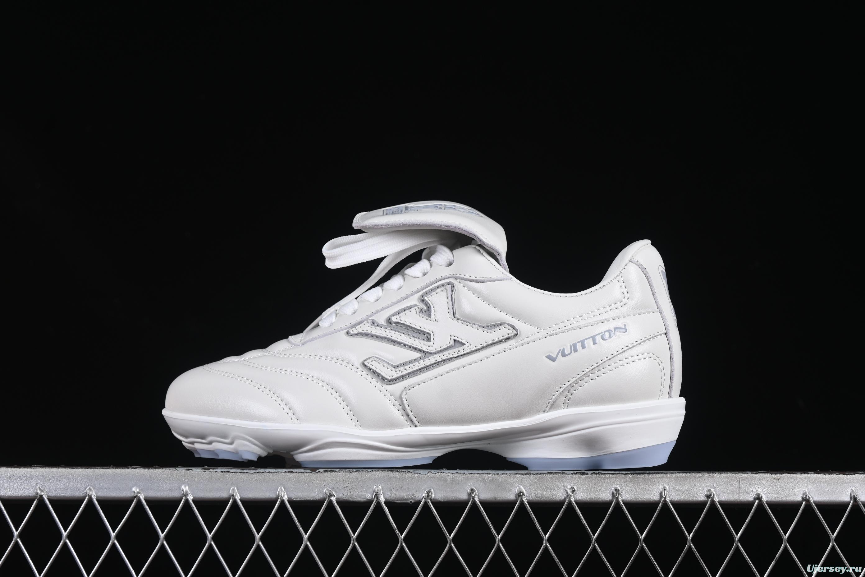 Louis Vuitton Footprint Soccer Low-Top Lifestyle Sneakers White - AJF6