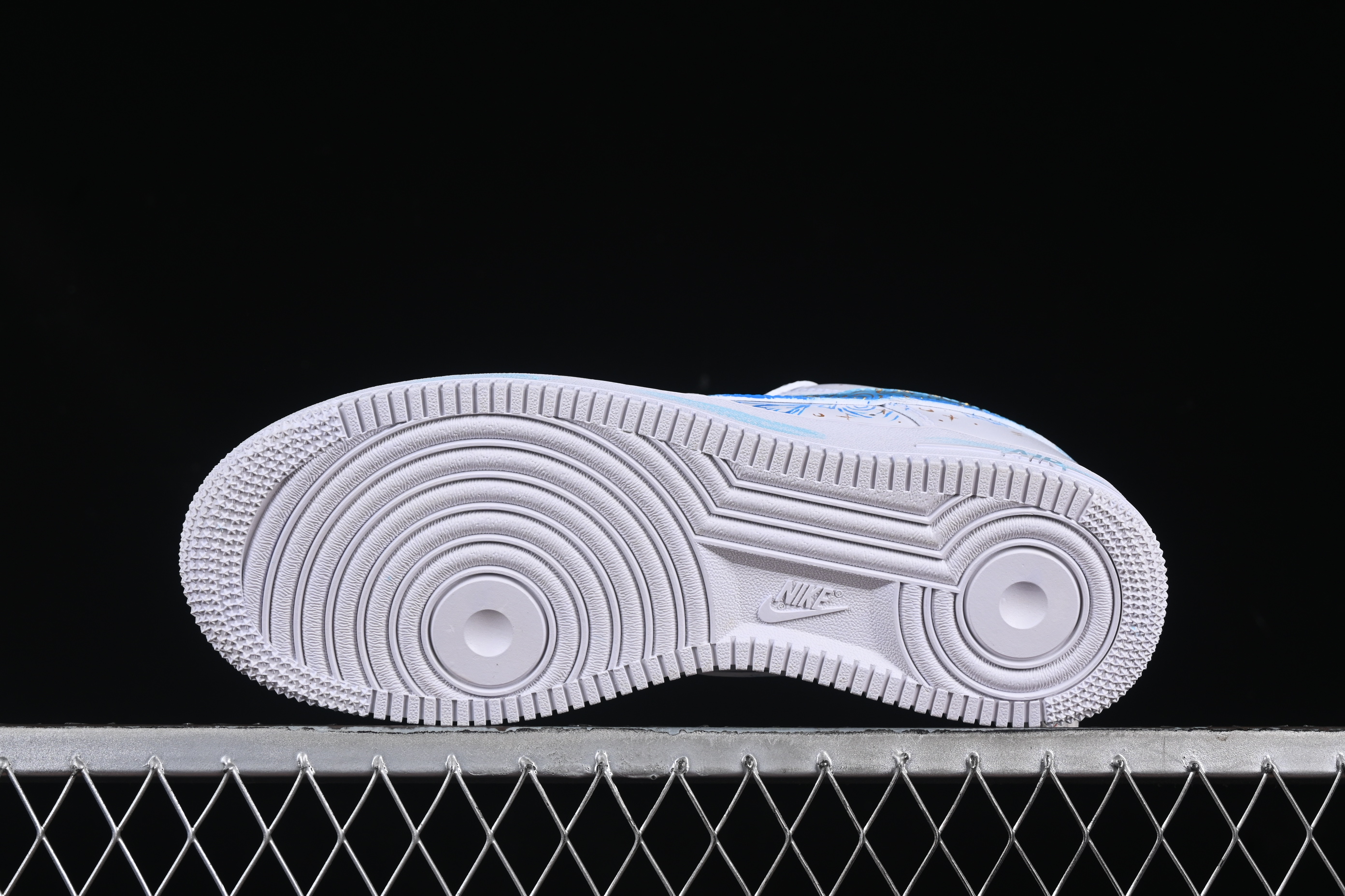 Nike Air Force 1'07 Low Custom Leather Casual Sneakers with Full-Length Air Cushion - LT0602-002