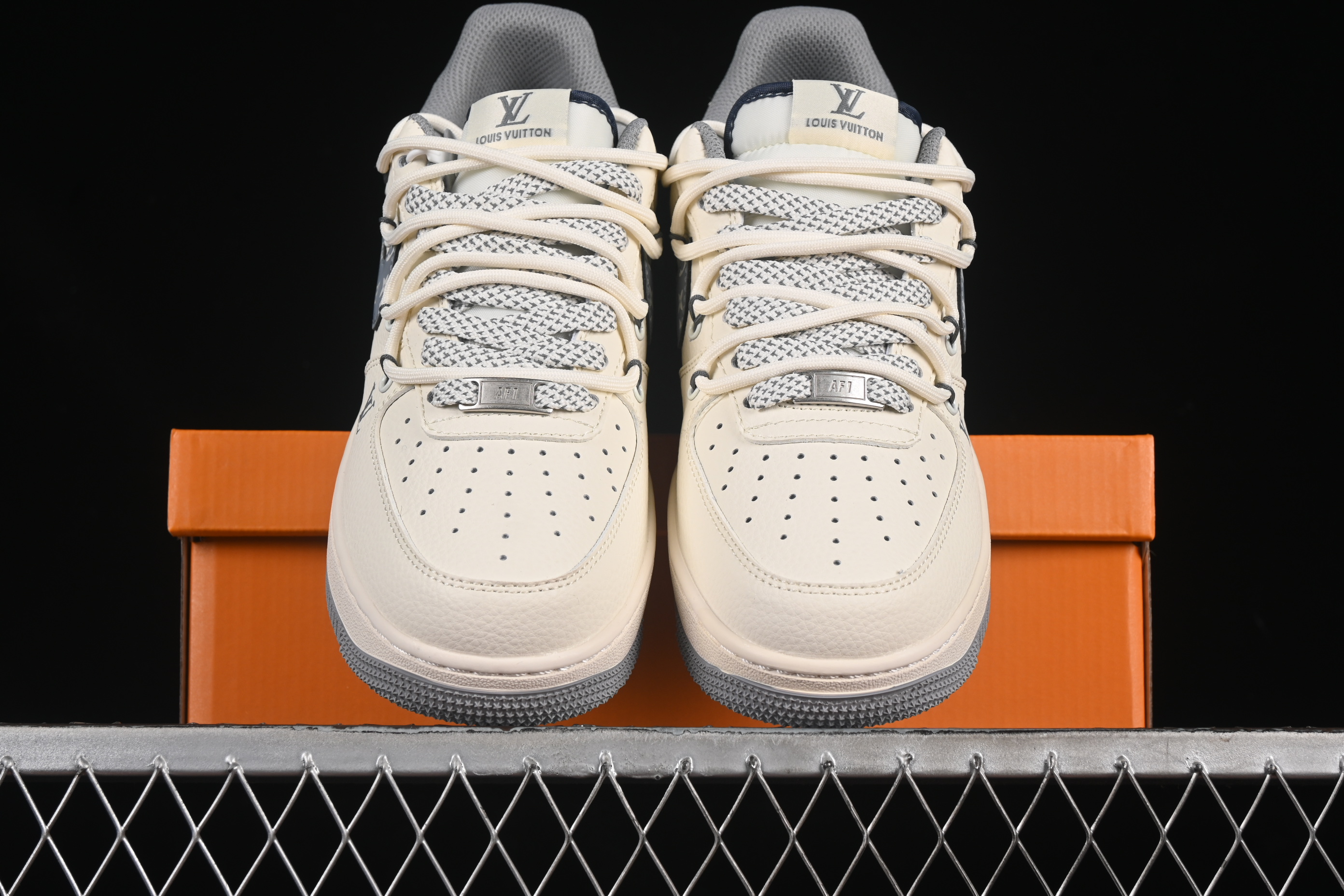 Nike Air Force 1'07 Low LV Collaboration Grey Pattern Drawstring Casual Sneakers - DM6868-065