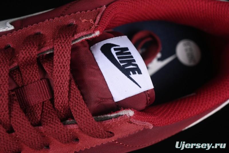 Nike Classic Cortez Leather Retro Running Shoes - DZ2795-600