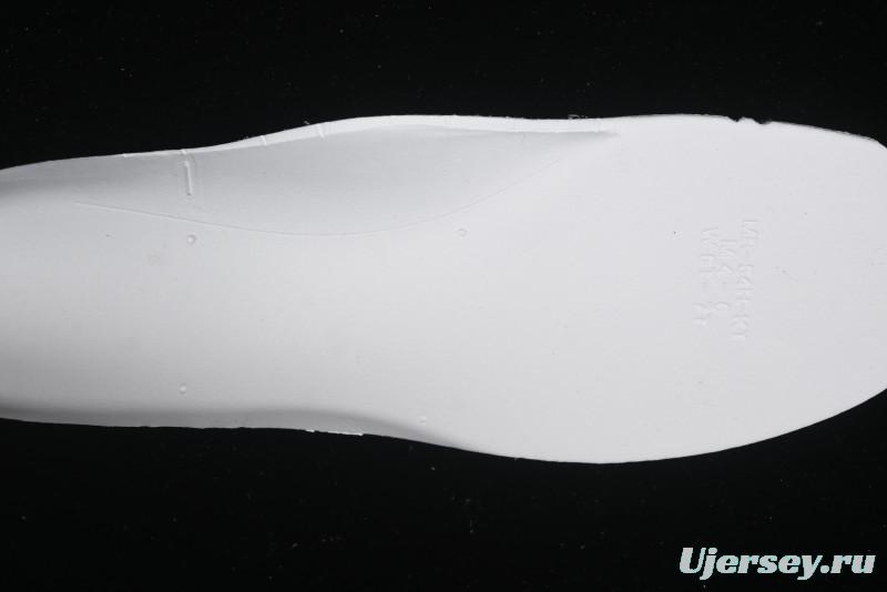 Puma Speedcat Lifestyle Low-Top Sneakers for Racing Enthusiasts - 403589-04