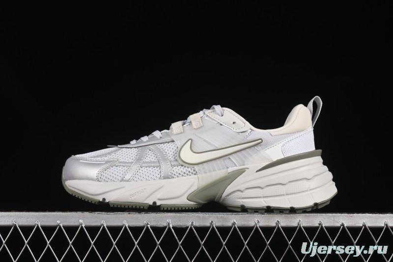 Nike Runtekk V2K Retro Low-Top Running Shoes with Cushlon Foam Midsole - FD0736-006