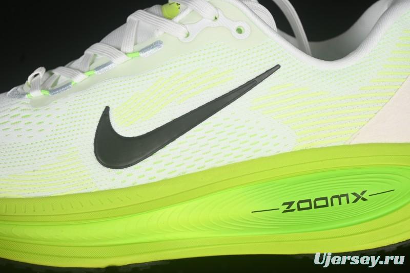 Nike Air Zoom Vomero 18 Lunar Retro Running Shoes with Full-Length Zoom Air Cushion - HM6804-102