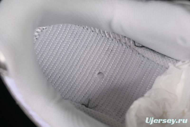 Nike V5 RNR Millennium Classic Retro Running Shoes with Foam Midsole - HQ7901-100