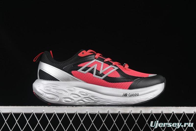 Ganni x New Balance Fresh Foam Trainer UTRNGA Silver Metallic Retro Running Shoes - UTRNGN