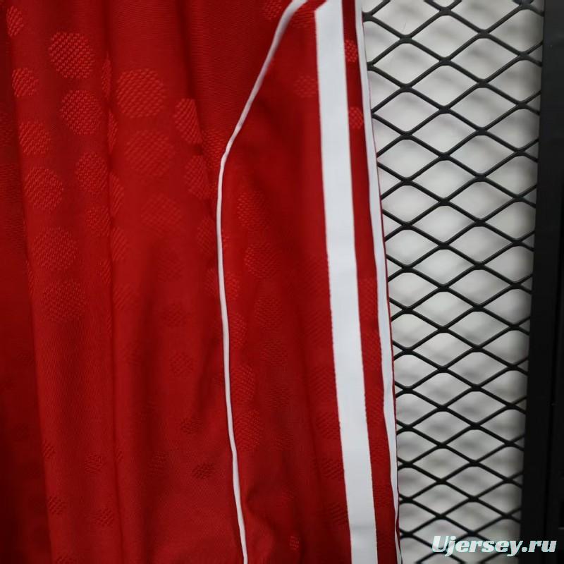 Player Version 25/26 Liverpool Home Shorts