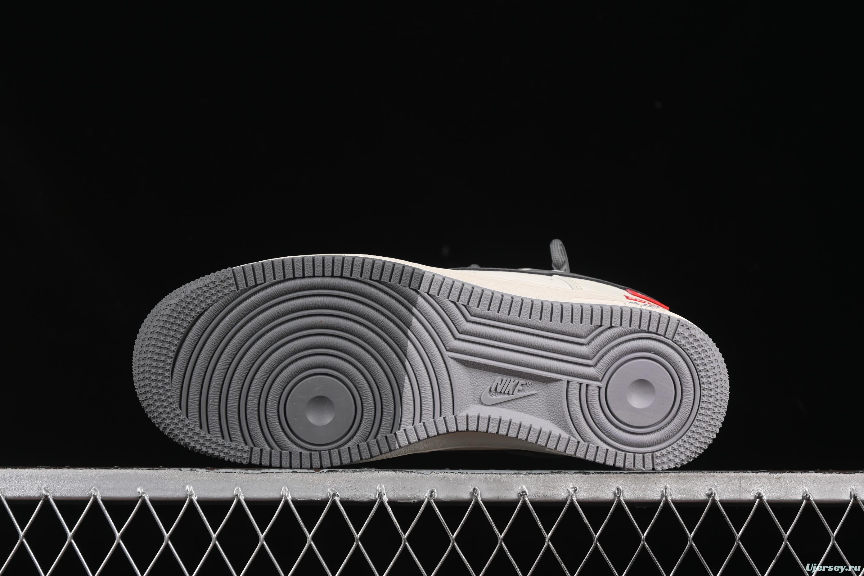 Nike Air Force 1 '07 Low Supreme Collaboration Dual-Tone Gray Lace-Up Casual Sneakers - DM6868-071