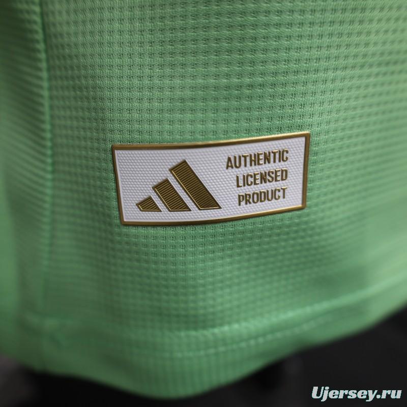 Player Version 25/26 Liverpool Green Goalkeeper Jersey