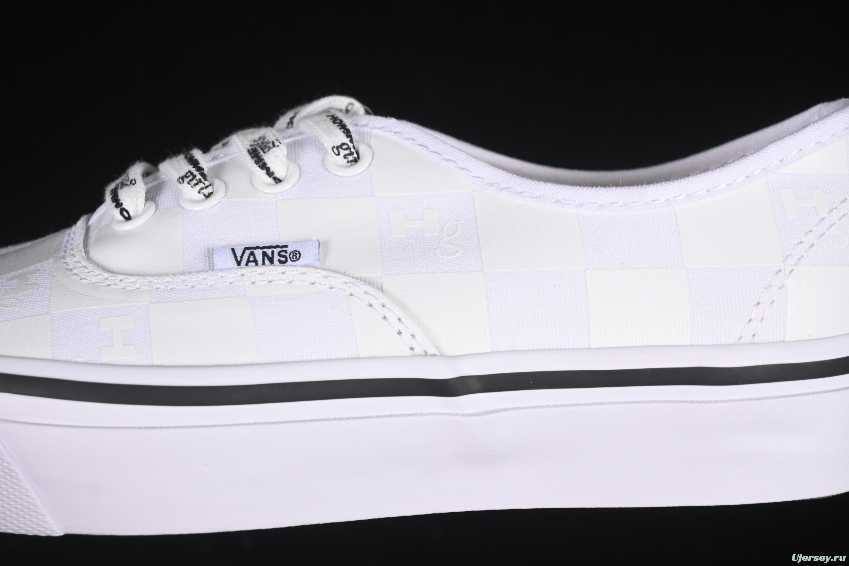 Vans Authentic 44 DX Checkerboard Slip-On Skate Shoes - VN000EEUCCZ