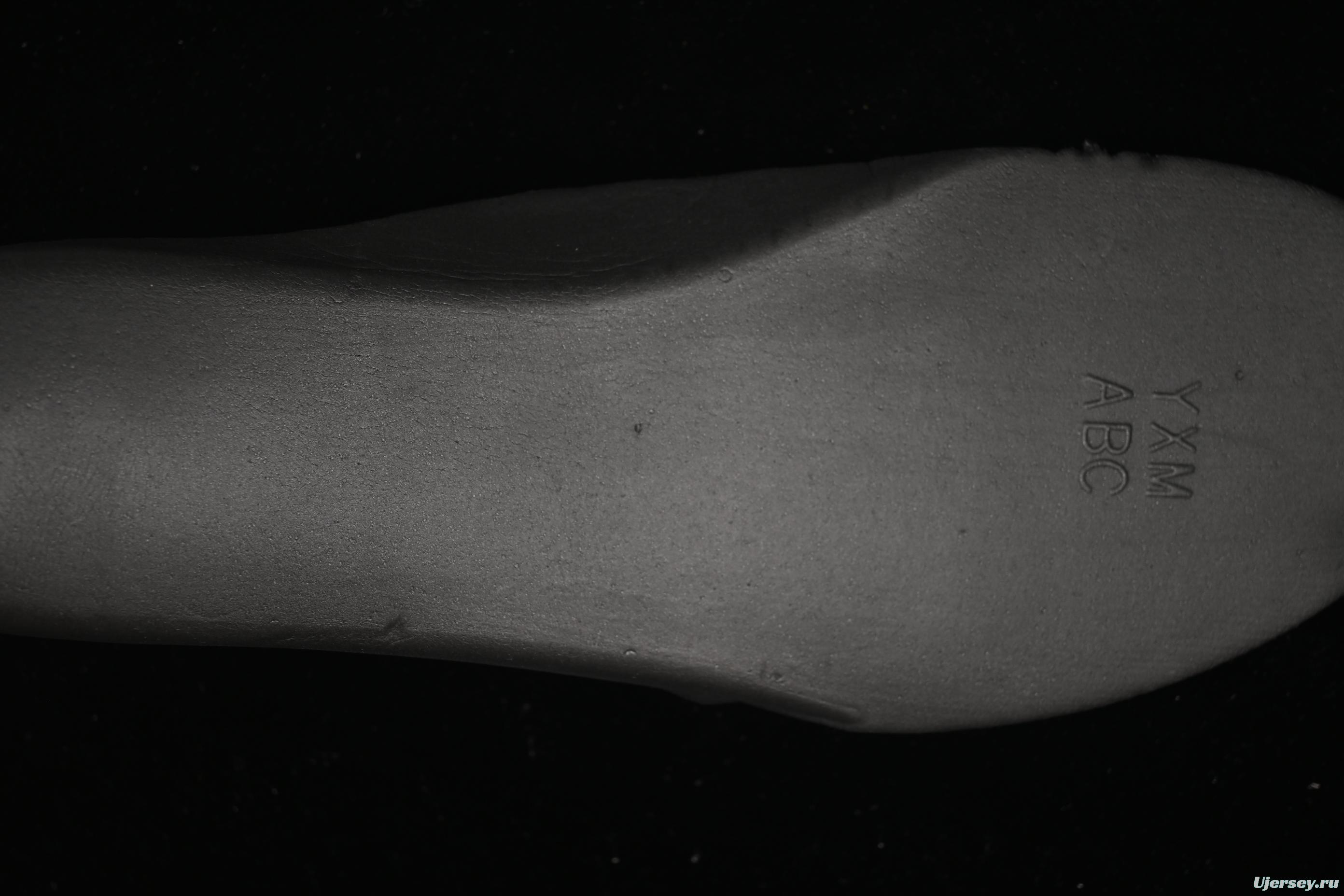 Off-White Be Right Low-Top Lifestyle Sneakers in Silver Pink - C.D4