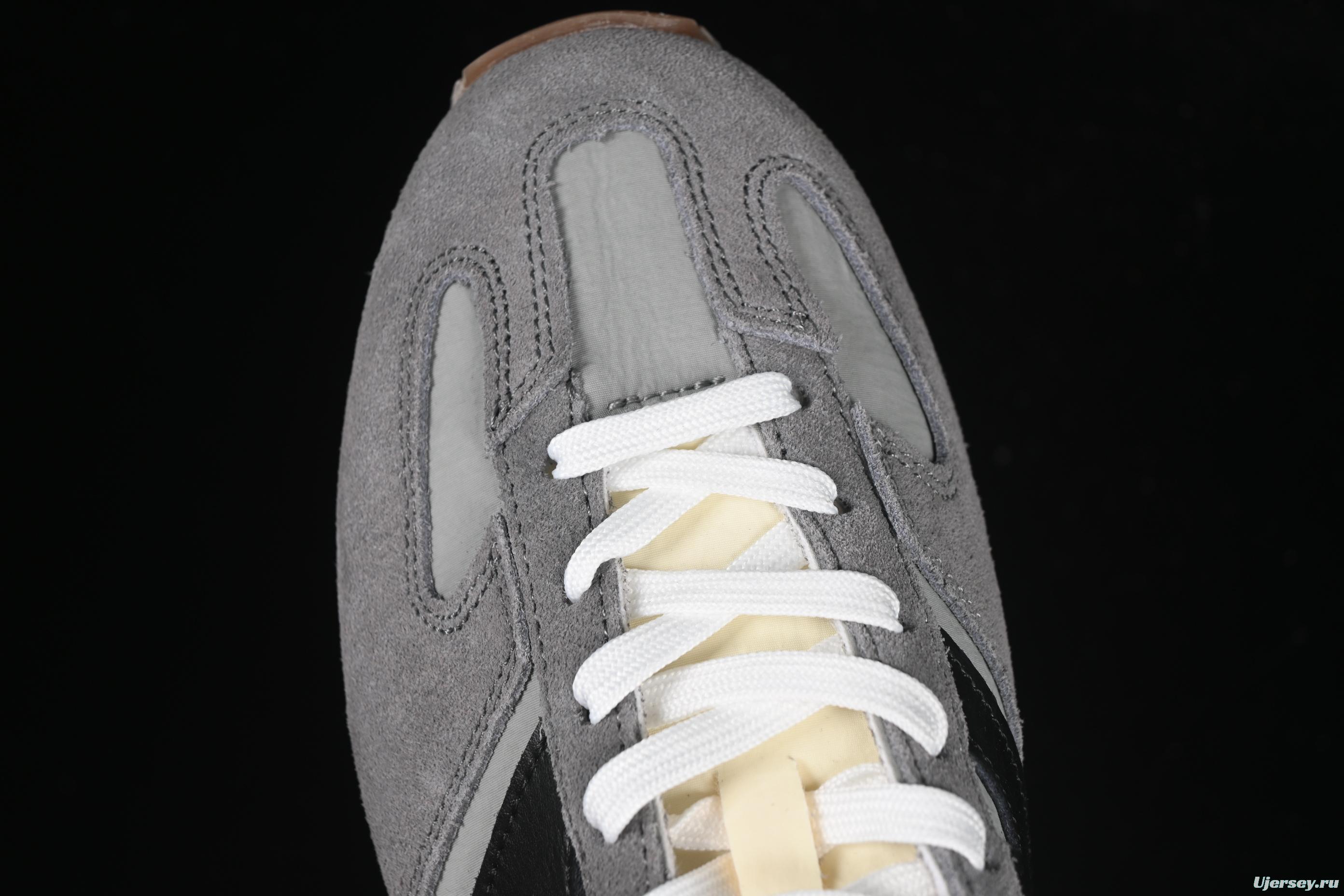 New Balance NB471 Series Fabric and Leather Lifestyle Casual Shoes - U471AH