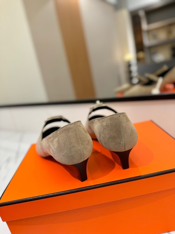 2025 Women Hermès Beige Suede Mary Jane