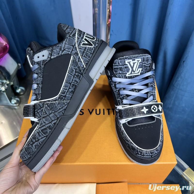 2025 Unisex Louis Vuitton Black Grey Leather Canvas Plimsolls Stitching LV0038
