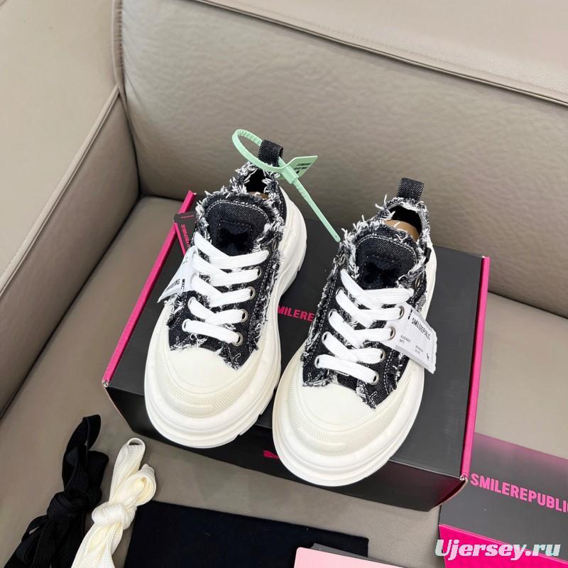 2025 Unisex Smile Republic Black White Canvas Casual Shoes Fringed LY00291
