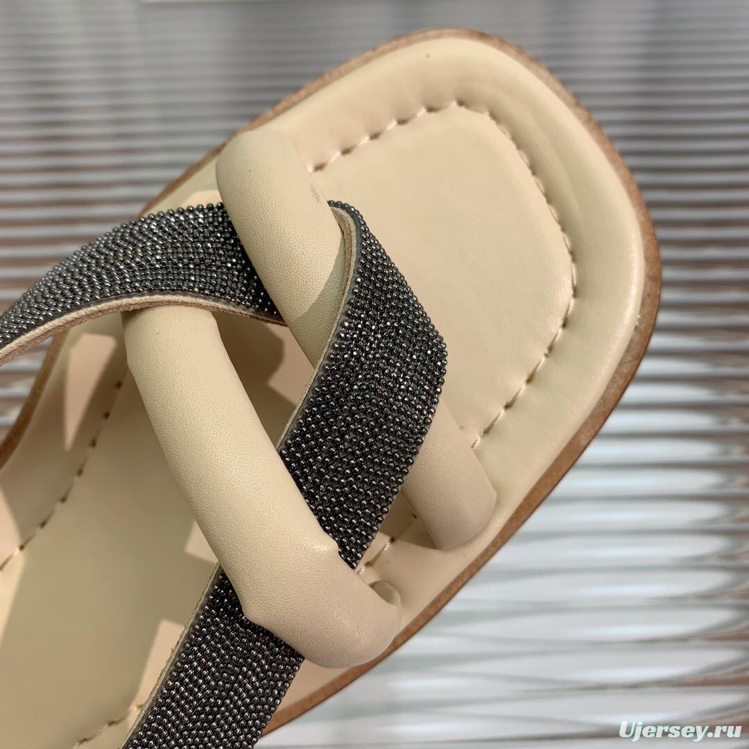 2025/Women Brunello Cucinelli Beige Leather Flat Sandals Handcrafted Chain Detail KFY00300 (F)