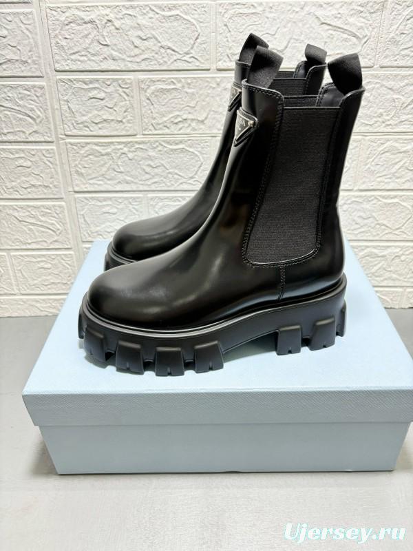 2024 Women Prada Black Leather Chelsea Boots MJ00380