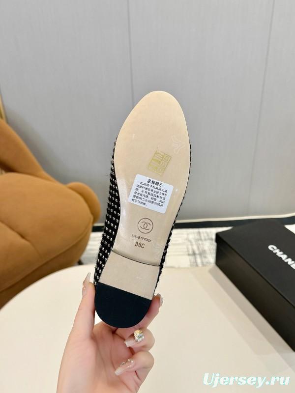 2025 Women Chanel Black White Wool Leather Ballet Flat LY00250