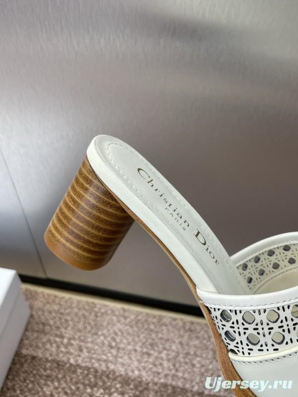 2025 Women Dior White Leather Sandals CD Pattern Low Heel KFY00310