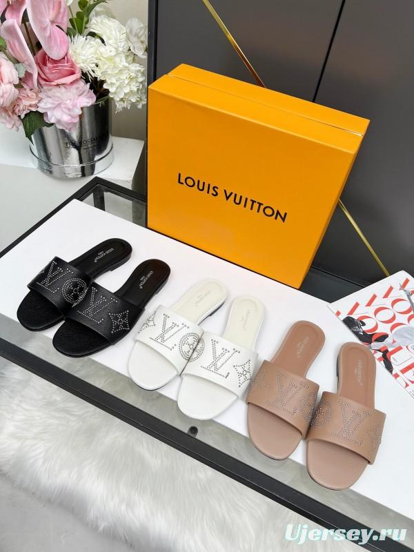 2025 Women Louis Vuitton Black Lambskin Slippers Riveted LY00200