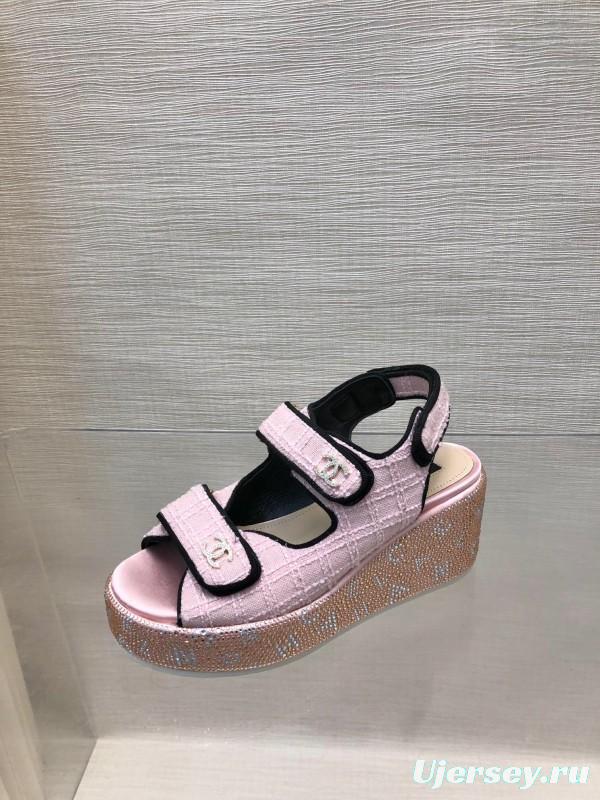 2025 Women Chanel Pink Leather Sandals LY00330