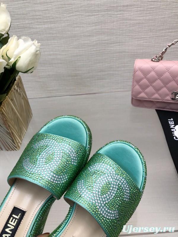 2025 Women Chanel Green Leather Slippers