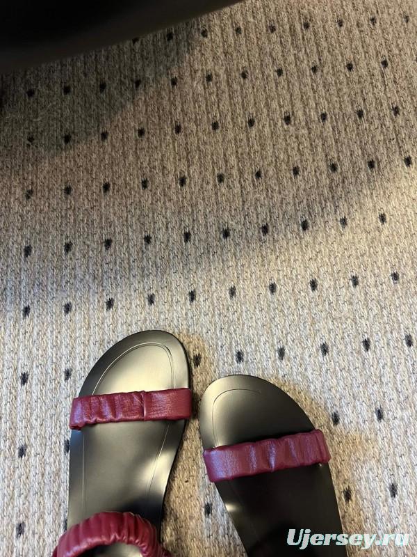 2025 Women The Row Burgundy Leather Sandals