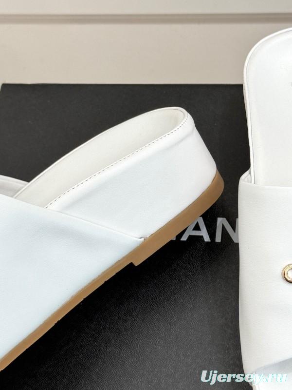 2025 Slippers Chanel White Leather Slippers KFY00250