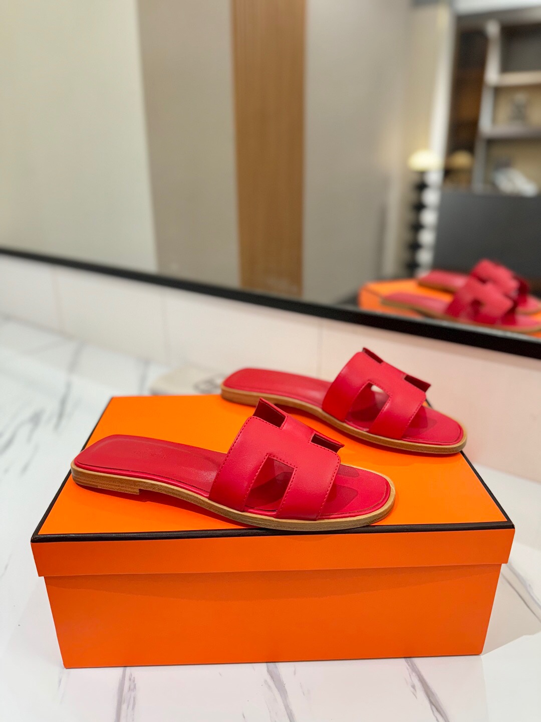 2025 Women Hermès Red Leather Slippers