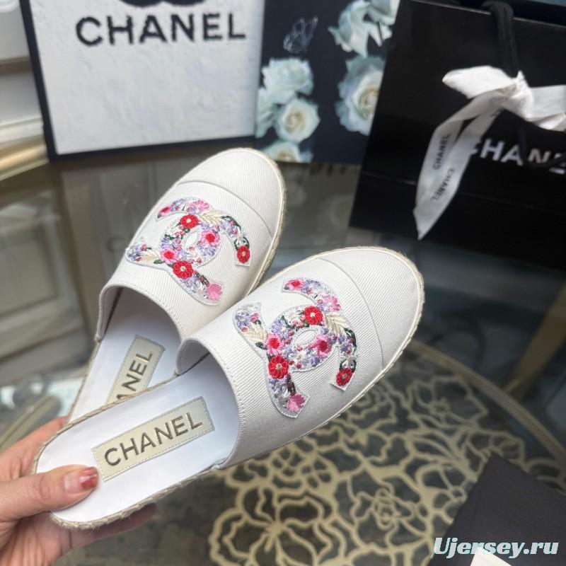 2025 Women Chanel White Canvas Embroidered Espadrille Mule