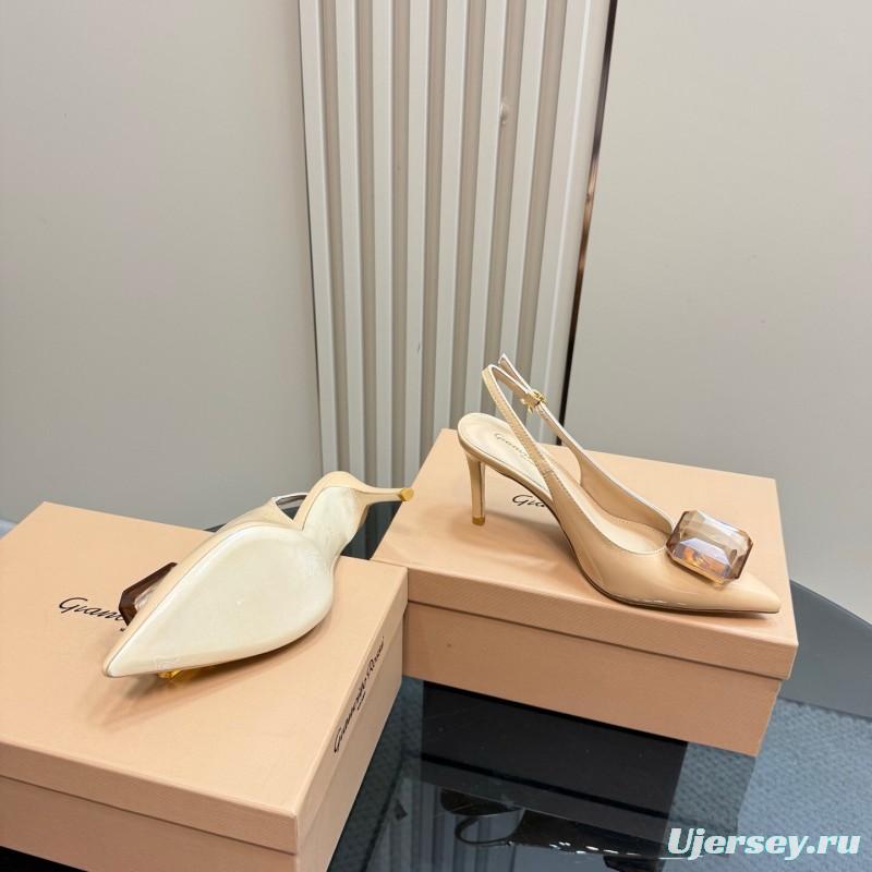 2025 Women Gianvito Rossi Beige Patent Leather Slingback High Heel Gemstone KFY00300